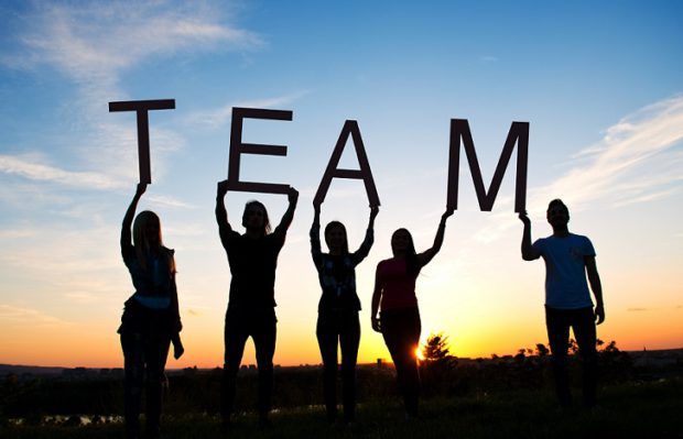 Logistyka wewnętrzna firmy – jak zarządzać przepływem pracy, ludzi i informacji z szacunkiem do człowieka